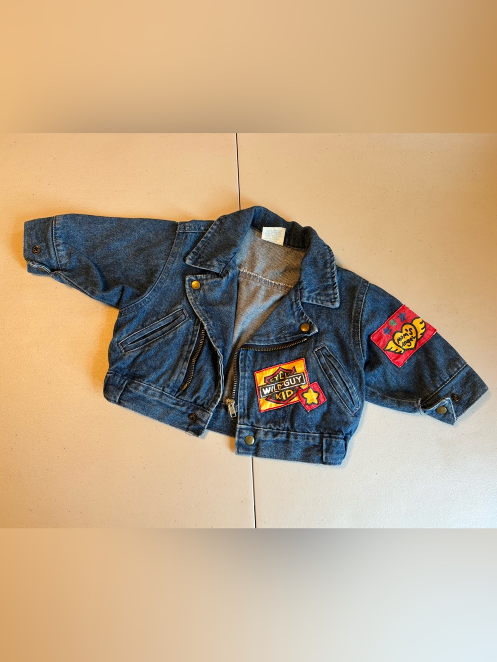 Vintage 1990’s Hopscotch Kids Dark Blue Denim Jacket w/patches